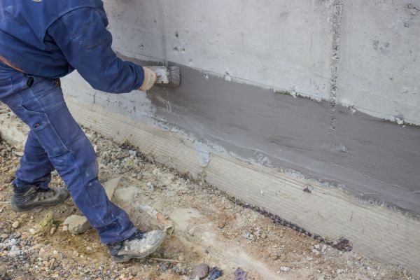 Foundation Crack Sealing in Grosse Pointe